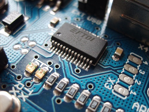 13 Best Electronic Component Distributors/Suppliers(Tips Provided)